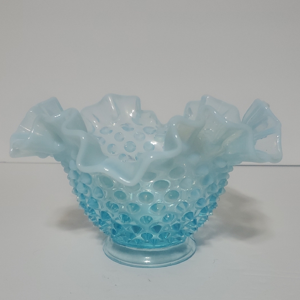 Vtg Fenton Blue Opalscent Hobnail Ruffled Crimped Rim Bowl